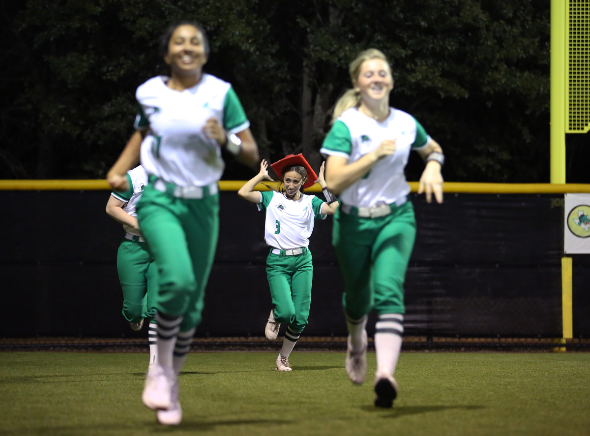 Denton Guyer Southlake Carroll Texas softball 022123 Brian McLean 6